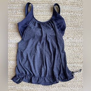 Lululemon size 10 Blue Run Times tank with built in bra EUC